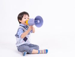 Speech Delay Pada Anak, Orang Tua Harus Kenali Faktor Penyebabnya